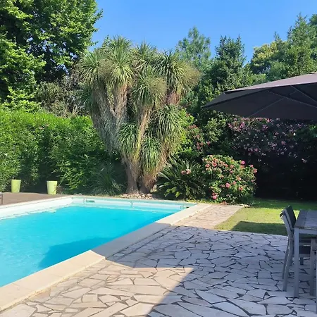 De Charme Avec Piscine Et Jardin En Bord De Villa Saint-Cyprien (Pyrenees-Orientales)