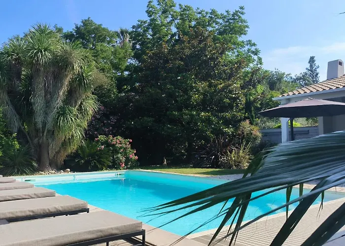 וילה De Charme Avec Piscine Et Jardin En Bord De סן סיפריאן